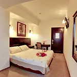 Avis By Ws Group Hotel 3*