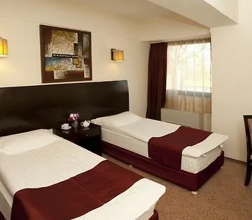 Hotel Avis By Ws Group 3*