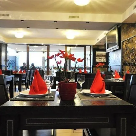 Hotel Avis By Ws Group 3*