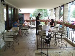 호텔 Avis By Ws Group 3*