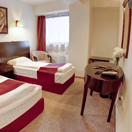 호텔 Avis By Ws Group 3*