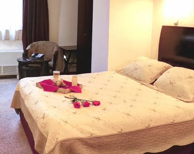 Avis By Ws Group Hotell